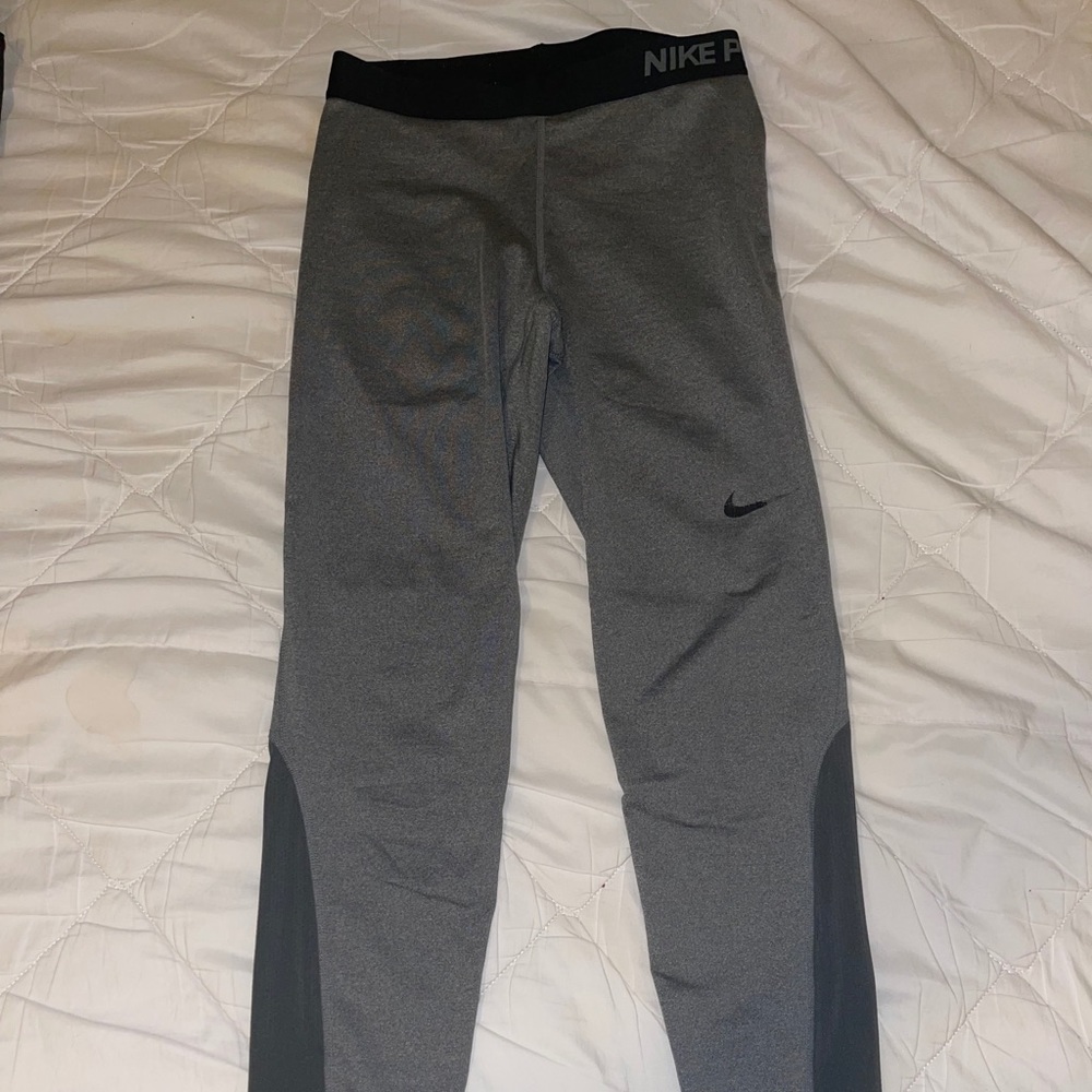 Nike pro leggings